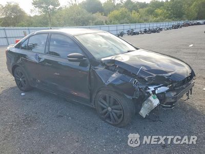 Czwarte zdjęcie samochodu z boku: 2018 VOLKSWAGEN JETTA SPORT VIN:3VWD17AJ2JM227510 - miniatura