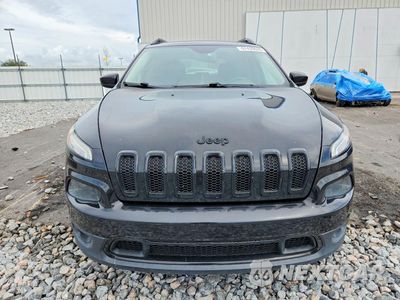 Piąte zdjęcie samochodu w środku: 2014 JEEP CHEROKEE LATITUDE VIN:1C4PJLCS3EW314045 - miniatura