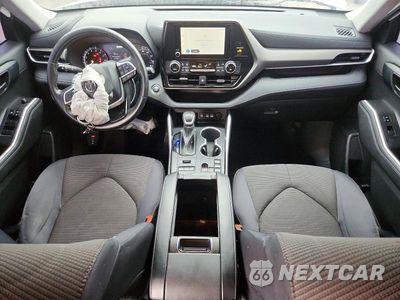Zdjęcie 8 z 14 samochodu: 2023 TOYOTA HIGHLANDER LE VIN:5TDKDRBH8PS505960 - miniatura