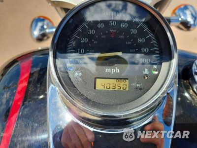 Zdjęcie 7 z 9 samochodu: 2005 HONDA VT750 DC VIN:JH2RC44555M801171 - miniatura