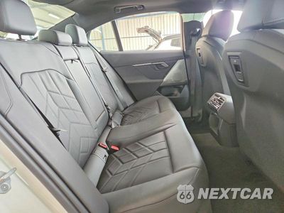 Zdjęcie 10 z 12 samochodu: 2027 BMW 530 I VIN:WBA43FJ00VCY22892 - miniatura