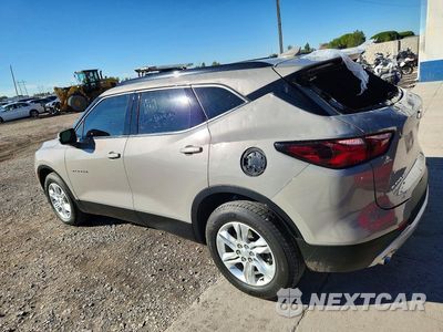 Drugie zdjęcie samochodu z przodu: 2021 CHEVROLET BLAZER 2LT VIN:3GNKBHRS0MS586503 - miniatura