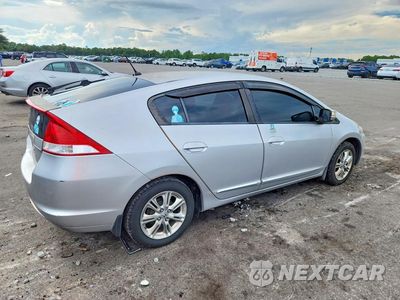 Trzecie zdjęcie samochodu z tyłu: 2010 HONDA INSIGHT EX VIN:JHMZE2H7XAS029029 - miniatura