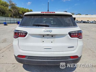 Zdjęcie 6 z 13 samochodu: 2022 JEEP COMPASS LATITUDE VIN:3C4NJCBB5NT138727 - miniatura