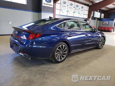 Trzecie zdjęcie samochodu z tyłu: 2020 HYUNDAI SONATA LIMITED VIN:5NPEH4J22LH035944 - miniatura