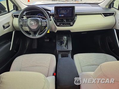 Zdjęcie 8 z 13 samochodu: 2026 TOYOTA COROLLA CROSS L VIN:7MUAAAAG2TV180396 - miniatura