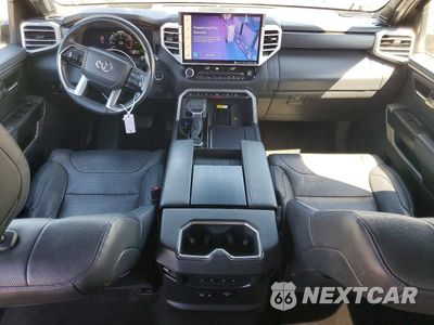 Zdjęcie 8 z 13 samochodu: 2023 TOYOTA TUNDRA PLATINUM HV VIN:5TFNC5DB9PX013403 - miniatura