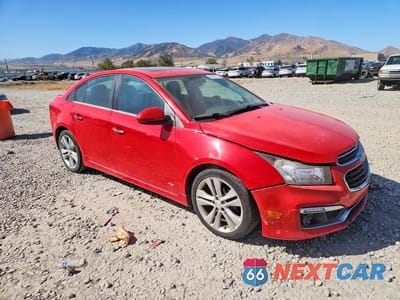 Czwarte zdjęcie samochodu z boku: 2015 CHEVROLET CRUZE LTZ VIN:1G1PG5SB6F7272065 - miniatura