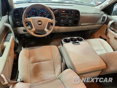 Zdjęcie 8 z 12 samochodu: 2012 CHEVROLET SILVERADO K1500 LT VIN:1GCRKSE77CZ182900 - miniatura