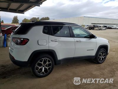 Trzecie zdjęcie samochodu z tyłu: 2025 JEEP COMPASS LIMITED VIN:3C4NJDCN5ST546039 - miniatura