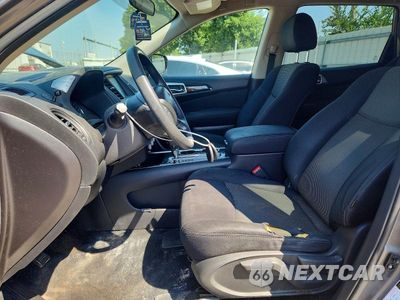 Zdjęcie 7 z 13 samochodu: 2017 NISSAN PATHFINDER S VIN:5N1DR2MNXHC627545 - miniatura