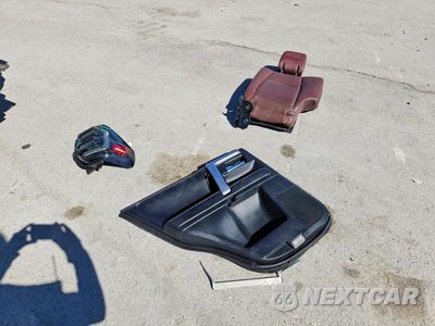 Zdjęcie 13 z 14 samochodu: 2017 TOYOTA 4RUNNER LIMITED VIN:JTEBU5JR7H5411106 - miniatura