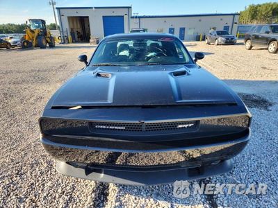 Piąte zdjęcie samochodu w środku: 2014 DODGE CHALLENGER SRT8 CORE VIN:2C3CDYDJ2EH253301 - miniatura
