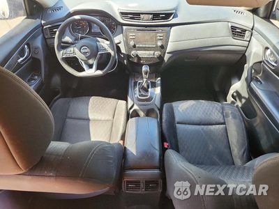 Zdjęcie 8 z 12 samochodu: 2017 NISSAN ROGUE S VIN:KNMAT2MT9HP581352 - miniatura