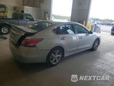Trzecie zdjęcie samochodu z tyłu: 2013 NISSAN ALTIMA 2.5 VIN:1N4AL3AP8DC158945 - miniatura