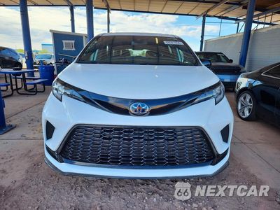 Piąte zdjęcie samochodu w środku: 2025 TOYOTA SIENNA XSE VIN:5TDDRKEC5SS228565 - miniatura