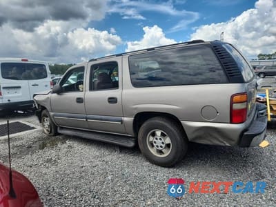 Drugie zdjęcie samochodu z przodu: 2003 CHEVROLET SUBURBAN C1500 VIN:1GNEC16Z33J202863 - miniatura