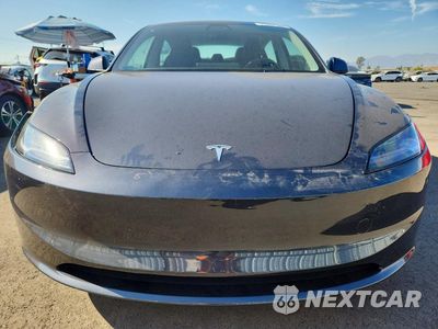 Piąte zdjęcie samochodu w środku: 2025 TESLA MODEL 3 VIN:5YJ3E1EA5SF040147 - miniatura