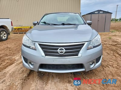 Piąte zdjęcie samochodu w środku: 2014 NISSAN SENTRA SR VIN:3N1AB7AP5EL627339 - miniatura