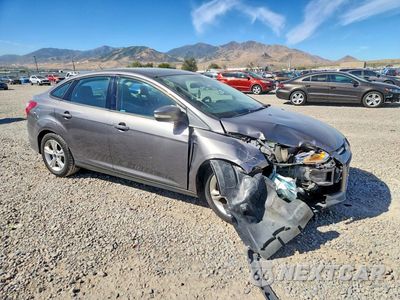 Czwarte zdjęcie samochodu z boku: 2014 FORD FOCUS SE VIN:1FADP3F26EL407100 - miniatura