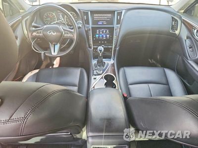 Zdjęcie 8 z 12 samochodu: 2018 INFINITI Q50 3.0T LUXE VIN:JN1EV7AR5JM610440 - miniatura