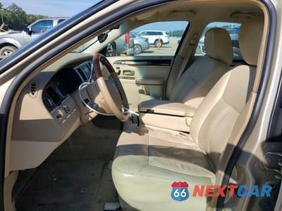Zdjęcie 7 z 12 samochodu: 2011 LINCOLN TOWN CAR SIGNATURE LIMITED VIN:2LNBL8CV3BX761207 - miniatura