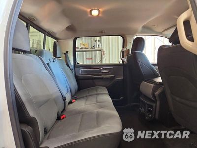 Zdjęcie 10 z 12 samochodu: 2020 RAM 1500 BIG HORN/LONE STAR VIN:1C6SRFFT8LN122459 - miniatura
