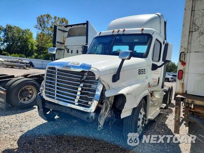 2015 FREIGHTLINER CASCADIA 125 3AKJGEBGXFSGP2128 - główne zdjęcie licytacji z USA - miniatura