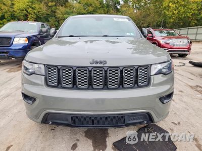 Piąte zdjęcie samochodu w środku: 2020 JEEP GRAND CHEROKEE LAREDO VIN:1C4RJEAGXLC379590 - miniatura