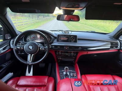 Zdjęcie 9 z 10 samochodu: 2017 BMW X6 X6 M VIN:5YMKW8C30H0U72441 - miniatura