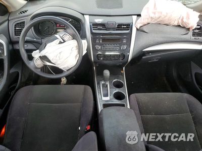 Zdjęcie 8 z 13 samochodu: 2013 NISSAN ALTIMA 2.5 VIN:1N4AL3AP8DC214673 - miniatura