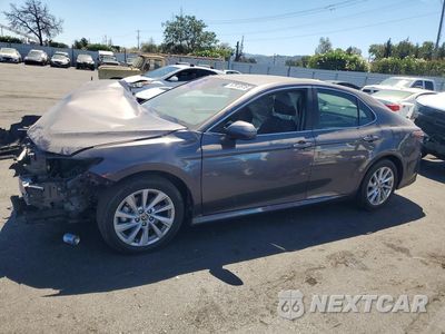 2023 TOYOTA CAMRY LE 4T1C11AK8PU814752 - główne zdjęcie licytacji z USA - miniatura