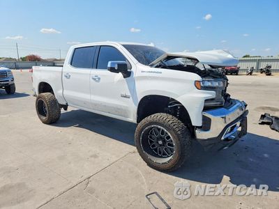 Czwarte zdjęcie samochodu z boku: 2019 CHEVROLET SILVERADO K1500 LTZ VIN:1GCUYGED4KZ419188 - miniatura