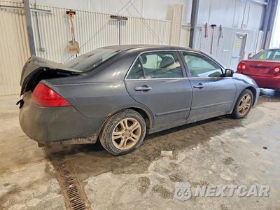 Trzecie zdjęcie samochodu z tyłu: 2007 HONDA ACCORD EX VIN:1HGCM56757A116139 - miniatura