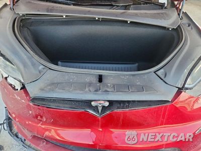 Zdjęcie 12 z 13 samochodu: 2023 TESLA MODEL X VIN:7SAXCBE52PF426826 - miniatura
