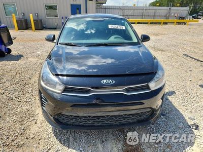 Piąte zdjęcie samochodu w środku: 2021 KIA RIO S VIN:3KPA24AD6ME372446 - miniatura