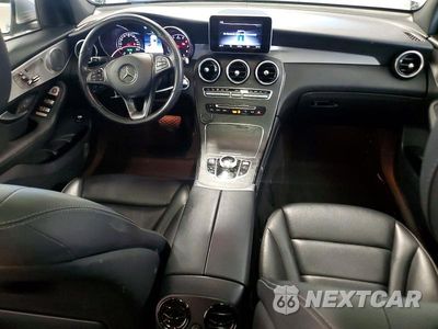 Zdjęcie 8 z 13 samochodu: 2019 MERCEDES-BENZ GLC 300 4MATIC VIN:WDC0G4KB8KF617402 - miniatura