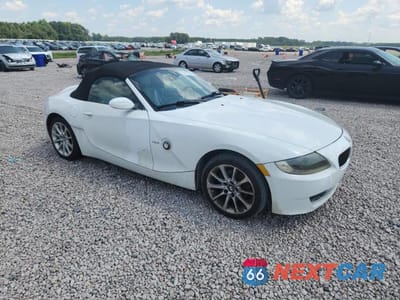 Czwarte zdjęcie samochodu z boku: 2008 BMW Z4 3.0 VIN:4USBU33578LW75323 - miniatura
