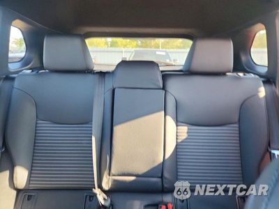 Zdjęcie 10 z 13 samochodu: 2026 TOYOTA COROLLA CROSS HYBRID XSE VIN:7MUFBABG4TV112120 - miniatura