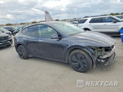 Czwarte zdjęcie samochodu z boku: 2026 TESLA MODEL Y VIN:7SAYGDEE9TA395778 - miniatura
