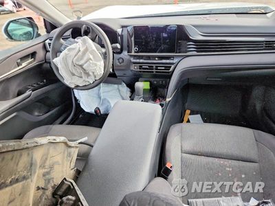 Zdjęcie 8 z 12 samochodu: 2025 TOYOTA CAMRY LE VIN:4T1DAACK7SU201693 - miniatura