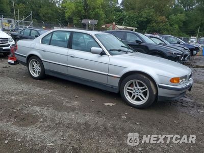 Czwarte zdjęcie samochodu z boku: 2000 BMW 740 I AUTOMATIC VIN:WBAGG8341YDN78858 - miniatura