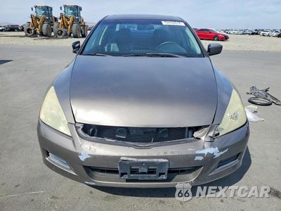 Piąte zdjęcie samochodu w środku: 2006 HONDA ACCORD EX VIN:1HGCM655X6A019569 - miniatura