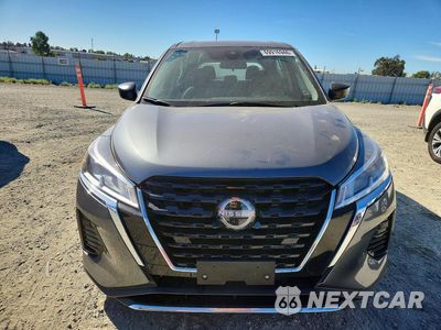 Piąte zdjęcie samochodu w środku: 2025 NISSAN KICKS PLAY S VIN:3N1CP5BV8SL492977 - miniatura