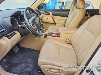 Zdjęcie 7 z 13 samochodu: 2012 TOYOTA HIGHLANDER LIMITED VIN:5TDYK3EH4CS052679 - miniatura