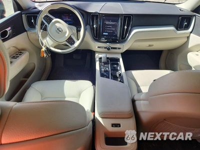 Zdjęcie 8 z 12 samochodu: 2024 VOLVO XC60 PLUS VIN:YV4L12RL0R1819050 - miniatura