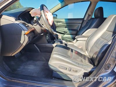 Zdjęcie 7 z 12 samochodu: 2012 HONDA ACCORD SE VIN:1HGCP2F68CA182448 - miniatura