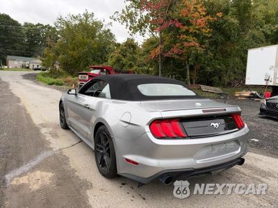 Trzecie zdjęcie samochodu z tyłu: 2020 FORD MUSTANG VIN:1FATP8UH5L5106528 - miniatura