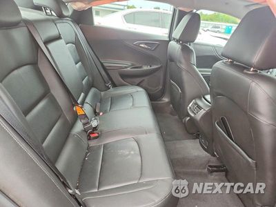 Zdjęcie 10 z 12 samochodu: 2018 CHEVROLET MALIBU LT VIN:1G1ZD5ST5JF104622 - miniatura