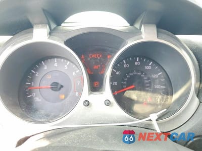 Zdjęcie 9 z 12 samochodu: 2013 NISSAN JUKE S VIN:JN8AF5MR0DT223642 - miniatura